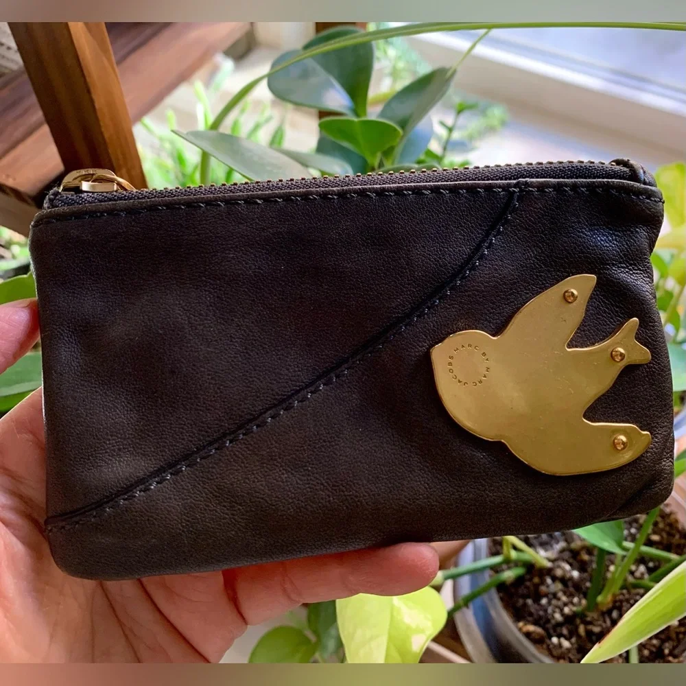 Marc Jacobs Petal to the Metal key pouch - Picture 1 of 6